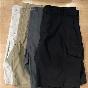 Mens size 38 flat front Dri fit Nike golf shorts